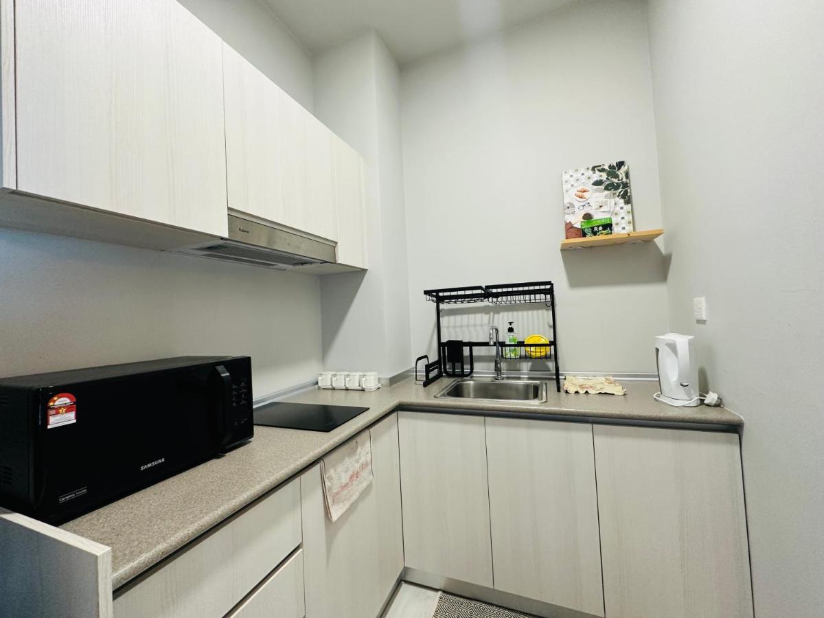 Jesselton Quay - Suite 1 By Staycation Suites Kk Kota Kinabalu Exteriér fotografie